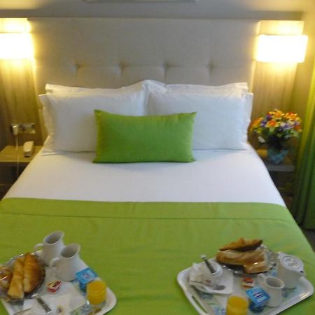 Hotel Floridor Etoile อุลเน-ซู-บัว ภายนอก รูปภาพ
