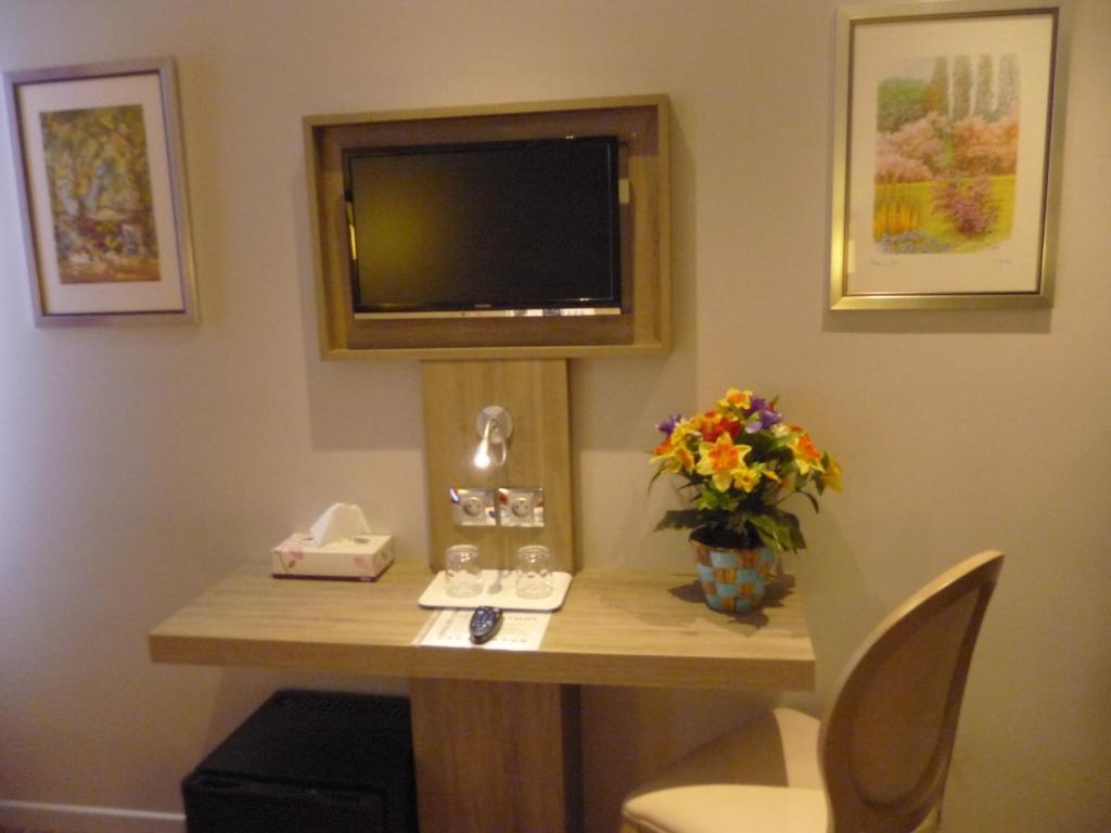 Hotel Floridor Etoile อุลเน-ซู-บัว ภายนอก รูปภาพ
